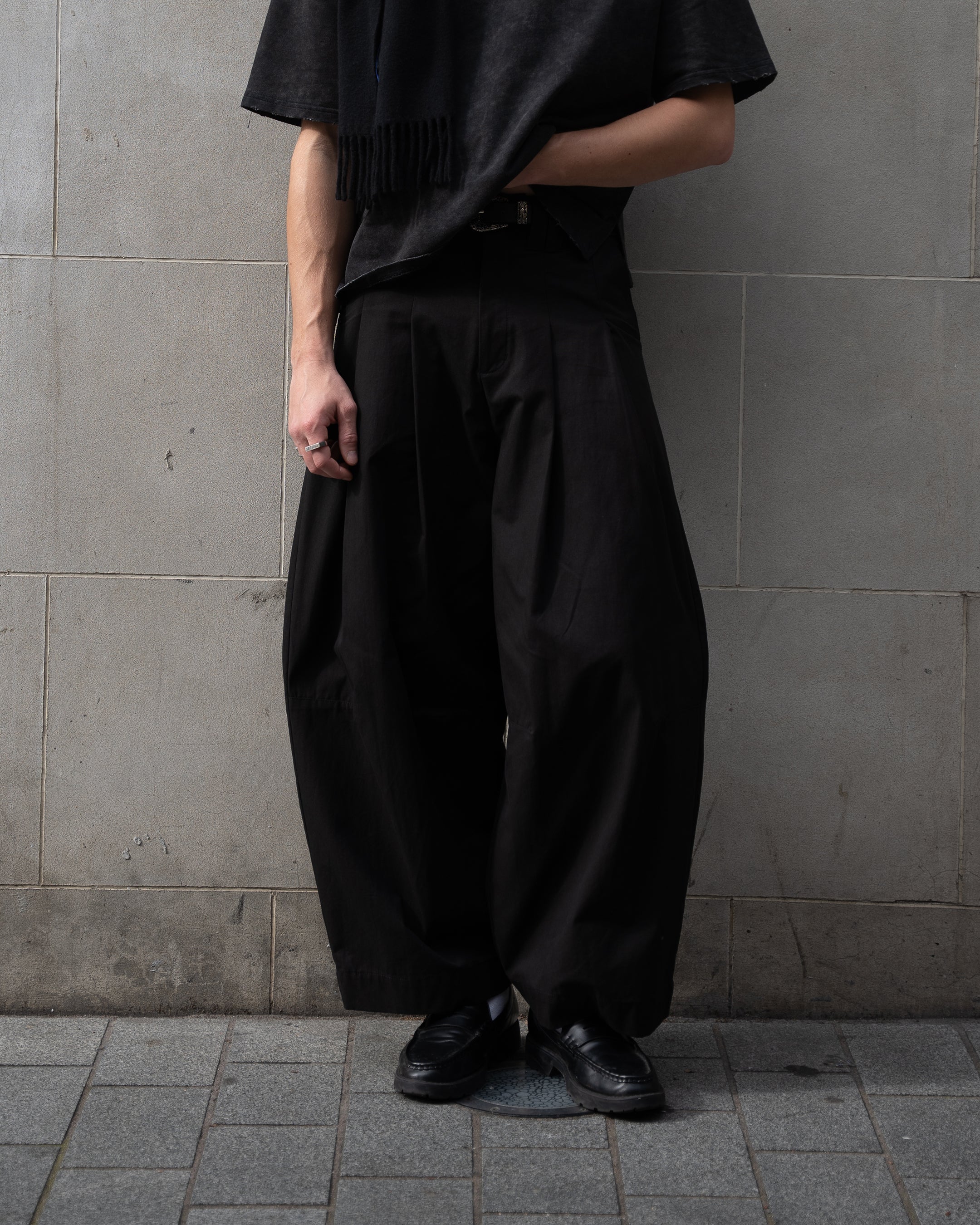 SHIBUYA Pleated Trouser (Black)