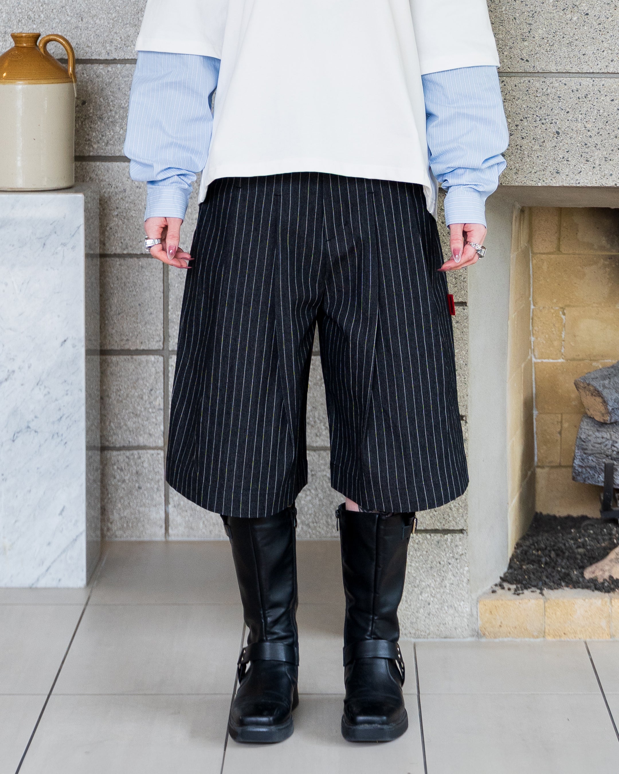 SHIBUYA Pleated Denim Short (Pinstripe)